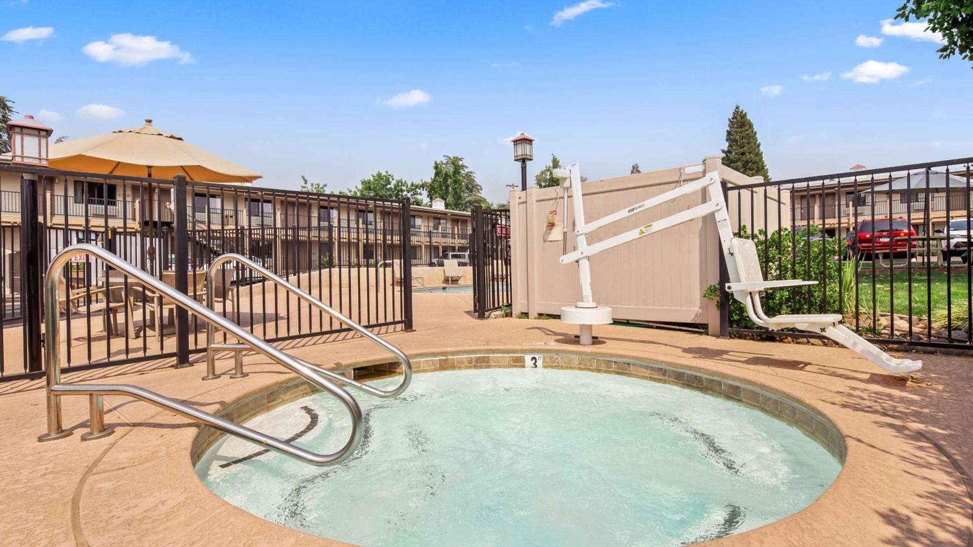 Best Western Golden Key Auburn Exterior foto